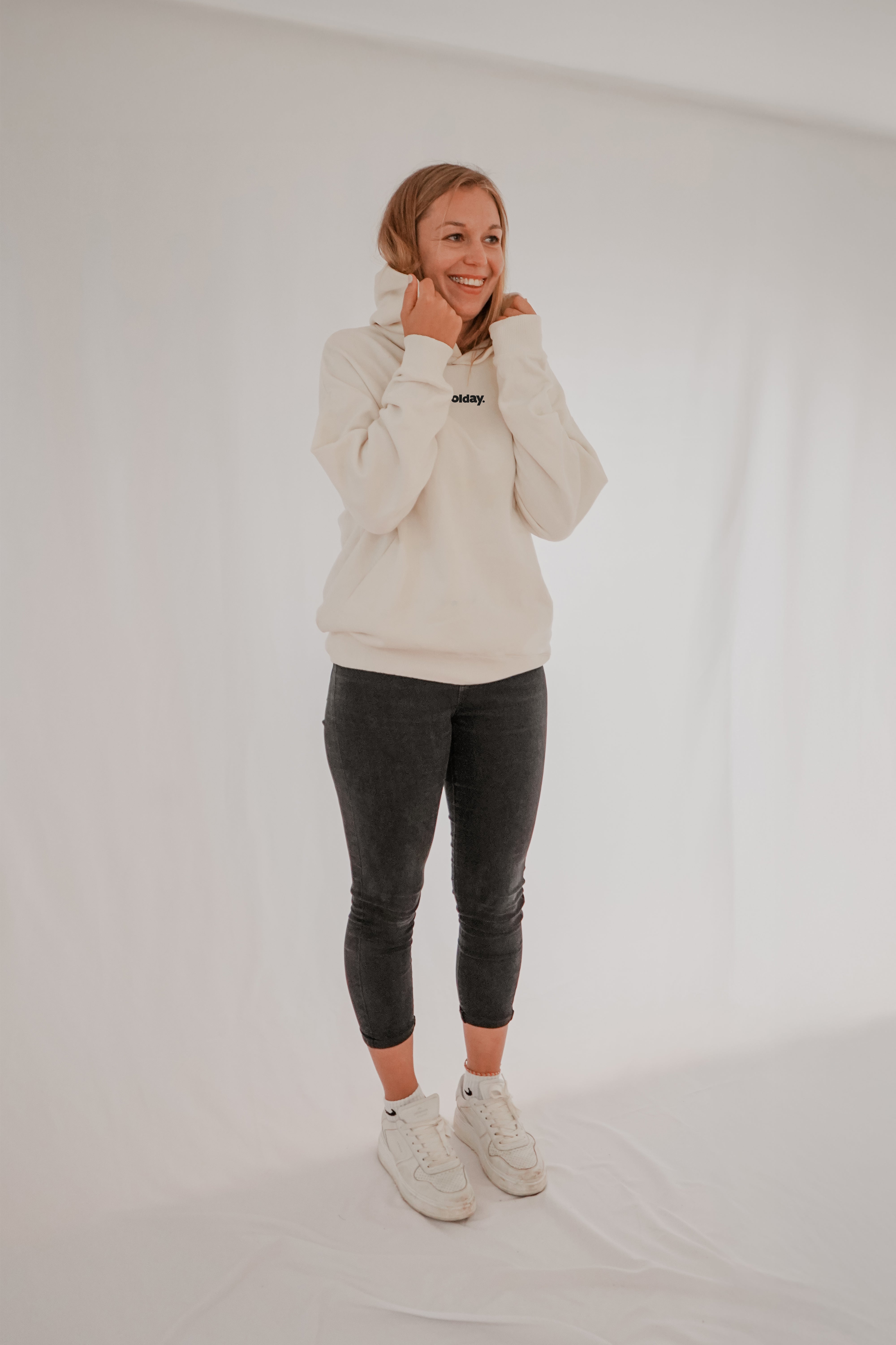 oversized hoodie coffee day